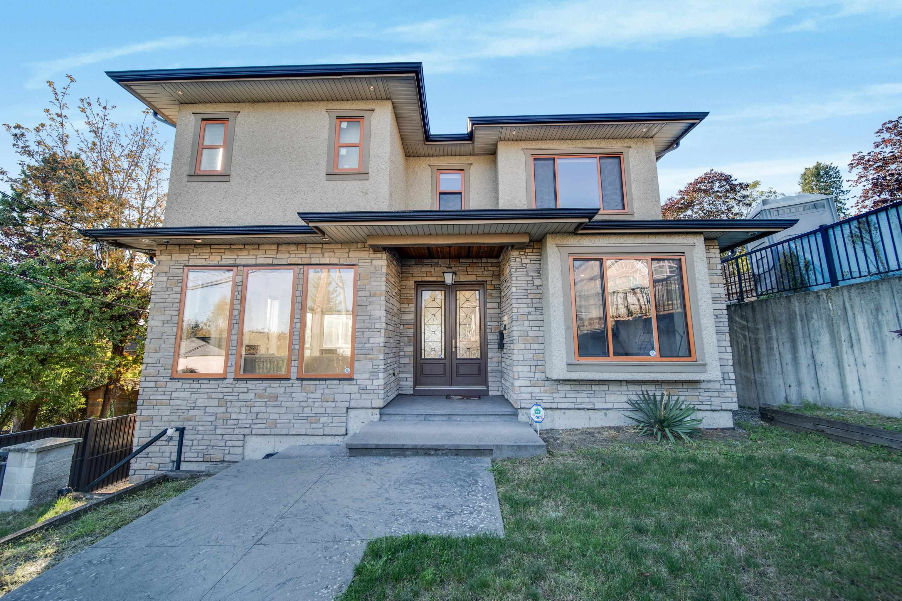 House for sale in Burnaby, Burnaby South, 8543 Royal Oak Avenue, 263078029 | Realtylink.org