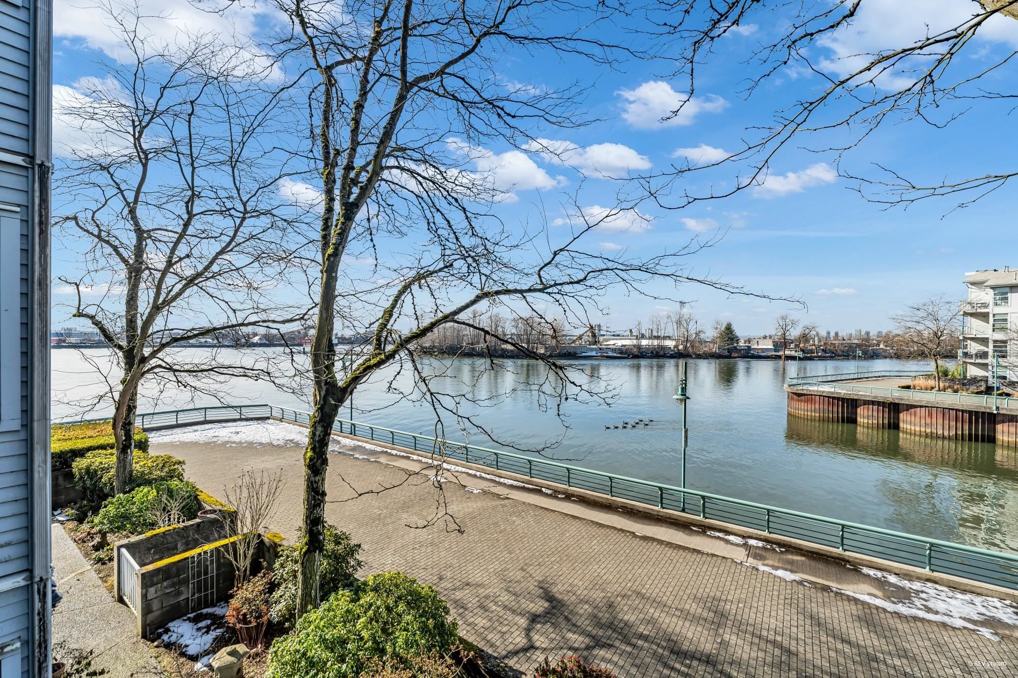 Apartment for sale in Vancouver, Vancouver East, 208 2020 E Kent Avenue South, 263078695 | Realtylink.org