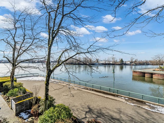 Apartment for sale in Vancouver, Vancouver East, 208 2020 E Kent Avenue South, 263078695 | Realtylink.org