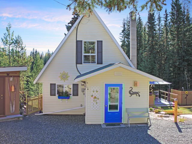 House for sale in Deka Lake / Sulphurous / Hathawa, 100 Mile House, 7464 Burgess Road, 263078704 | Realtylink.org