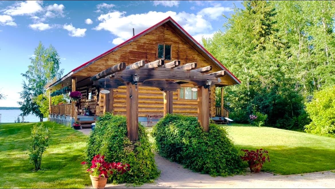 House for sale in Vanderhoof, Vanderhoof And Area, 7008 York Drive, 263079004 | Realtylink.org