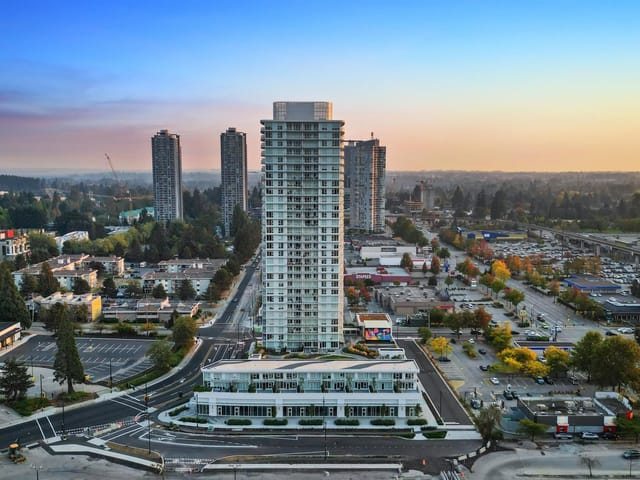 Townhouse for sale in Surrey, North Surrey, 204 10225 Whalley Boulevard, 263079195 | Realtylink.org