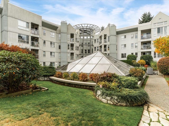 Apartment for sale in Abbotsford, Abbotsford, 203 2575 Ware Street, 263079283 | Realtylink.org