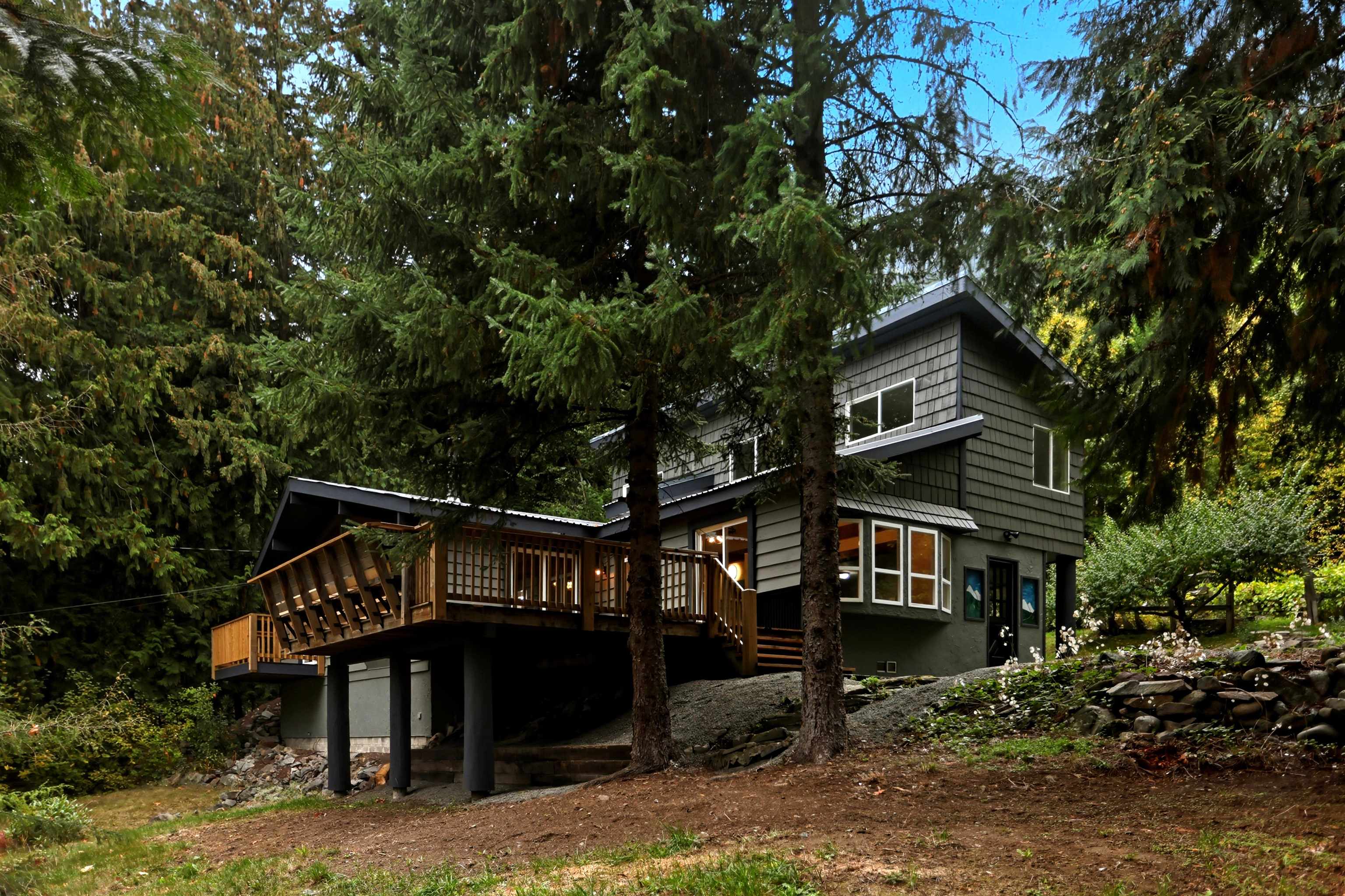 House for sale in Pemberton, Pemberton, 9257 Pemberton Portage Road, 263079291 | Realtylink.org