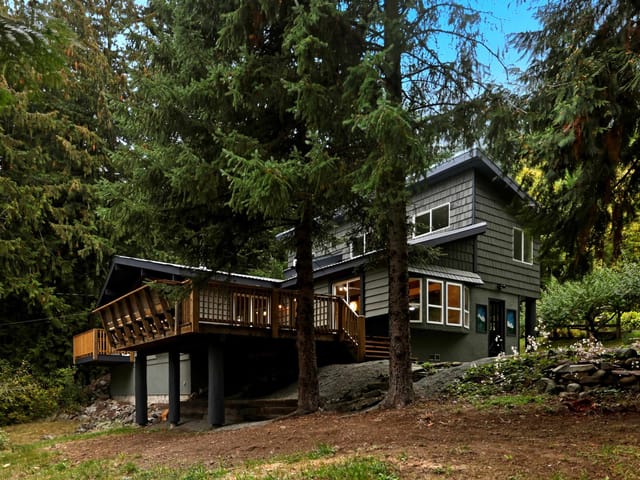 House for sale in Pemberton, Pemberton, 9257 Pemberton Portage Road, 263079291 | Realtylink.org