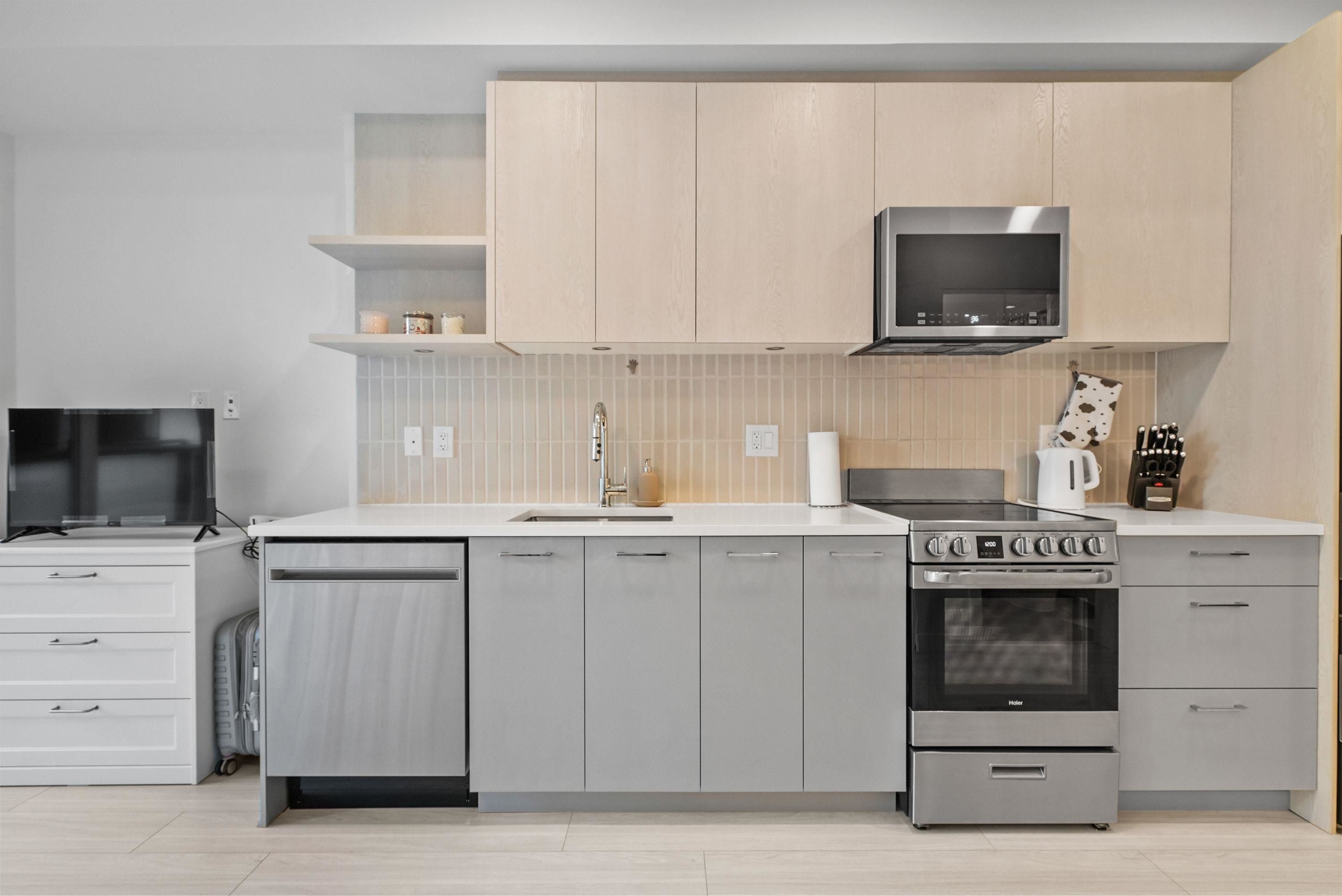 Apartment for sale in Surrey, North Surrey, 211 10777 138 Street, 263079582 | Realtylink.org