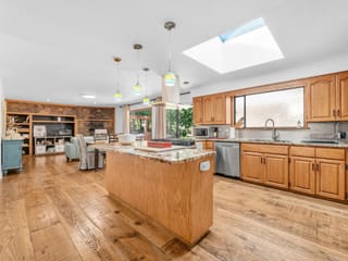 House for sale in Maple Ridge, Maple Ridge, 12643 Garibaldi Street, 263080105 | Realtylink.org