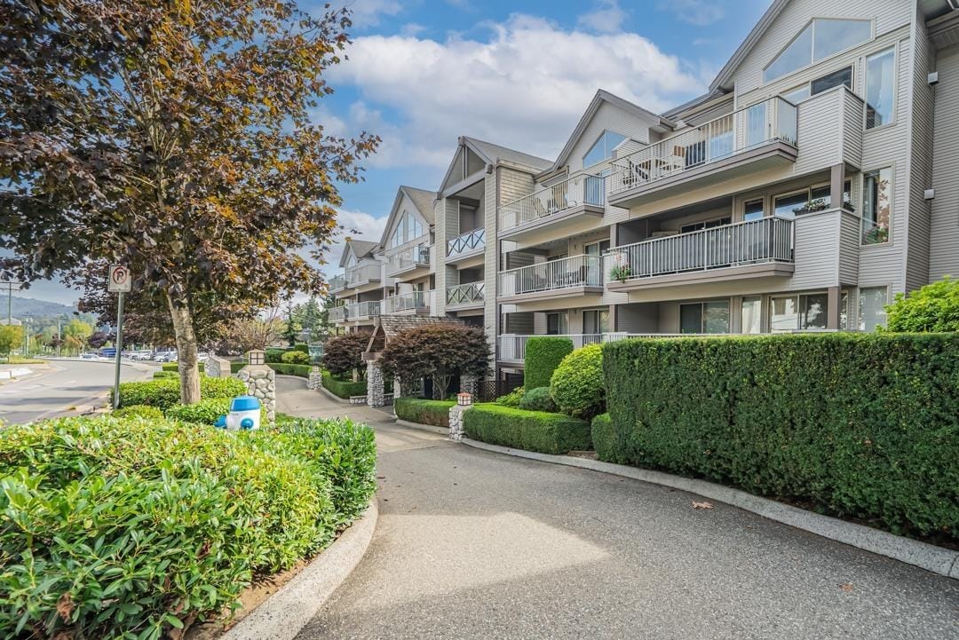 Apartment for sale in Abbotsford, Abbotsford, 313 33478 Roberts Avenue, 263081619 | Realtylink.org