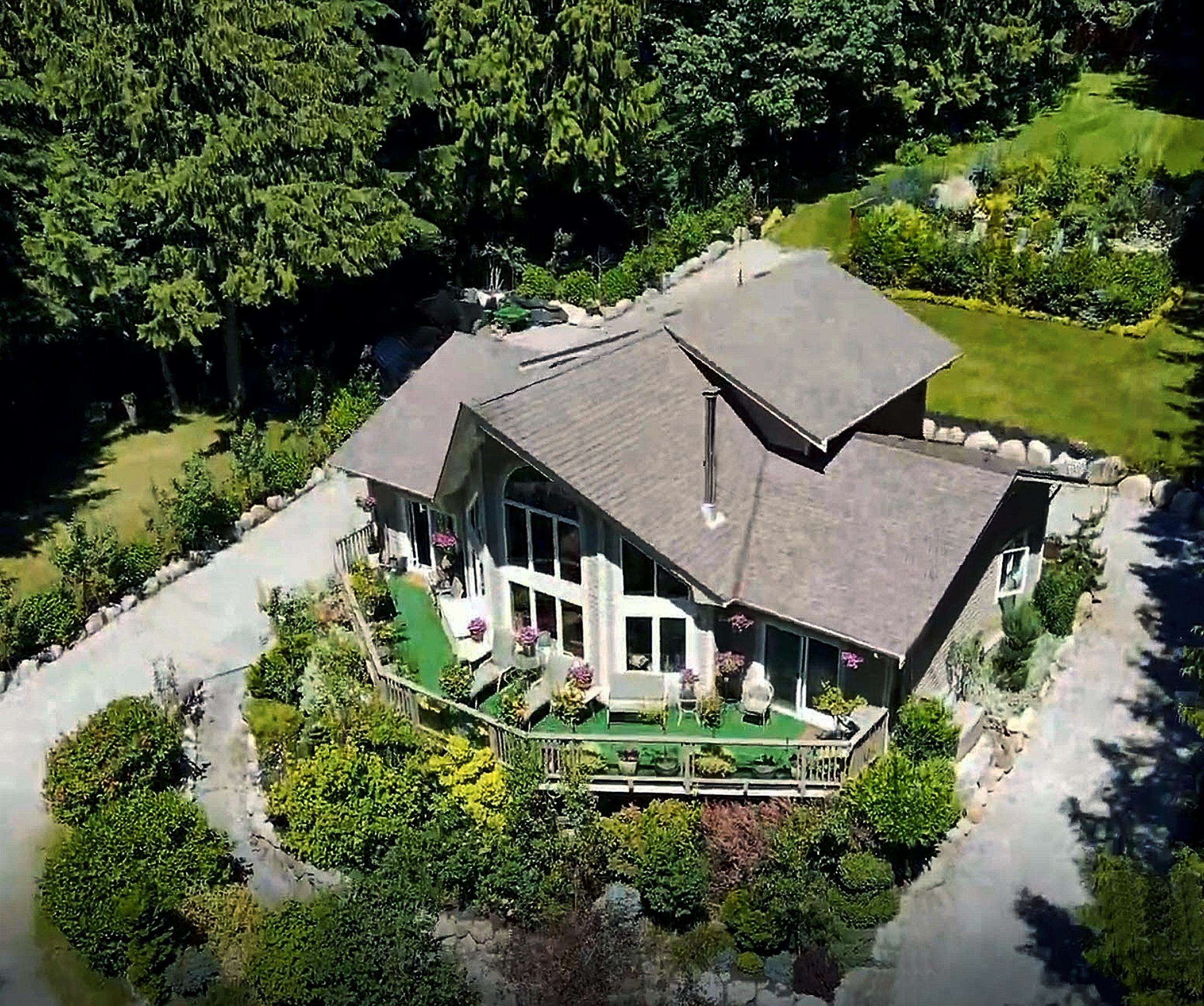 House for sale in Roberts Creek, Sunshine Coast, 2596 Miles Road, 263081822 | Realtylink.org