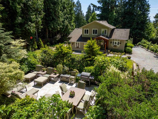 House for sale in Roberts Creek, Sunshine Coast, 2596 Miles Road, 263081822 | Realtylink.org