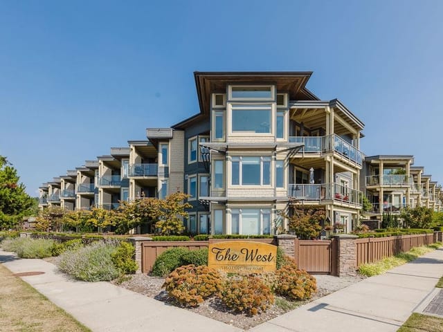 Apartment for sale in Sechelt, Sunshine Coast, 241 5160 Davis Bay Road, 263082348 | Realtylink.org