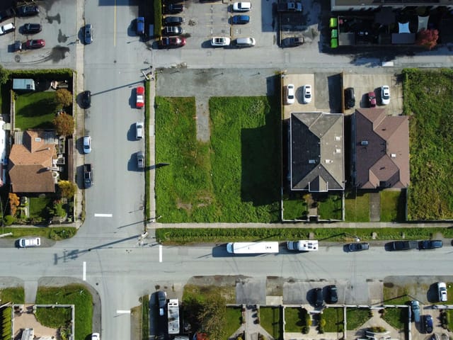 Lot for sale in Squamish, Squamish, 38086 Third Avenue, 263082738 | Realtylink.org