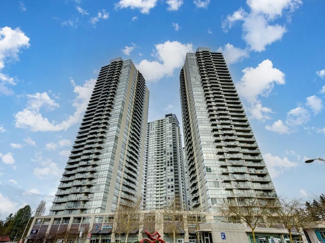 Apartment for sale in Surrey, North Surrey, 604 9981 Whalley Boulevard, 263082832 | Realtylink.org