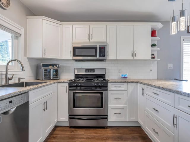 House for sale in Coquitlam, Coquitlam, 221 Lebleu Street, 263082939 | Realtylink.org