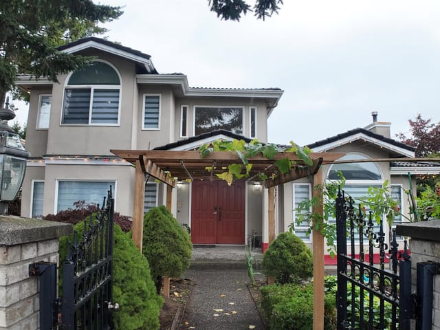 House for sale in Surrey, Surrey, 8222 144 Street, 263083493 | Realtylink.org