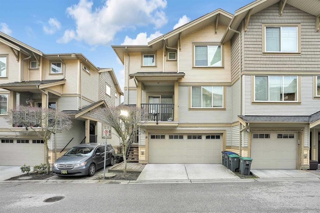 Townhouse for sale in Surrey, Surrey, 18 9533 130a Street, 263083840 | Realtylink.org