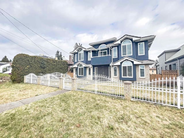 House for sale in Burnaby, Burnaby South, 6970 Willingdon Avenue, 263083989 | Realtylink.org