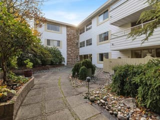 Apartment for sale in White Rock, South Surrey White Rock, 206 15010 Roper Avenue, 263084041 | Realtylink.org