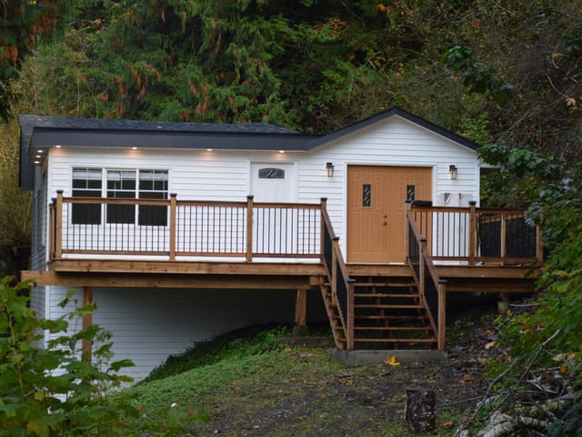 House for sale in Cultus Lake, Cultus Lake & Area, 45992 Gurney Road, 263084399 | Realtylink.org