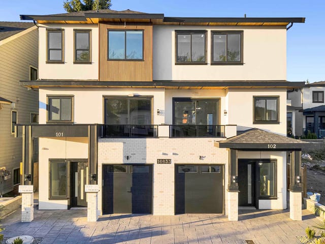 1/2 Duplex for sale in Surrey, South Surrey White Rock, 102 16633 18a Avenue, 263084599 | Realtylink.org