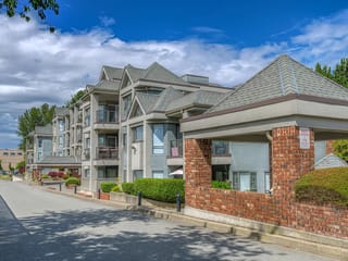 Apartment for sale in Surrey, South Surrey White Rock, 306 15241 18 Avenue, 263084929 | Realtylink.org