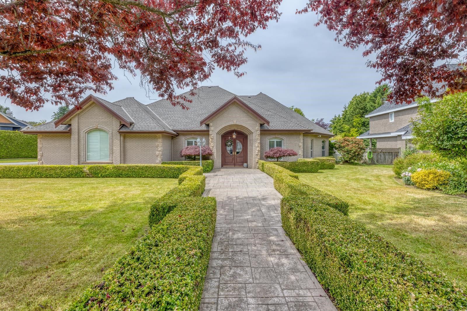 House for sale in Surrey, South Surrey White Rock, 2313 Chantrell Park Drive, 263085242 | Realtylink.org