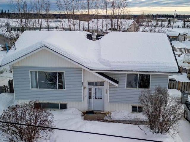 House for sale in Fort Nelson, Fort Nelson, 3955 Cottonwood Road, 263085560 | Realtylink.org