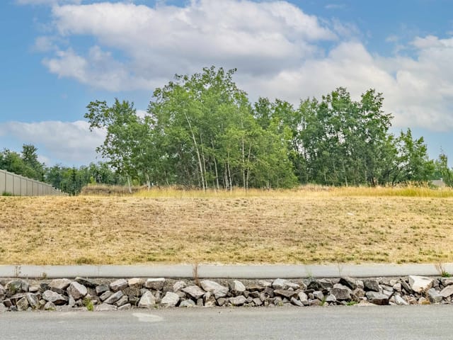 Lot for sale in 100 Mile House, 100 Mile House, 310 Sandhill Crescent, 263085654 | Realtylink.org