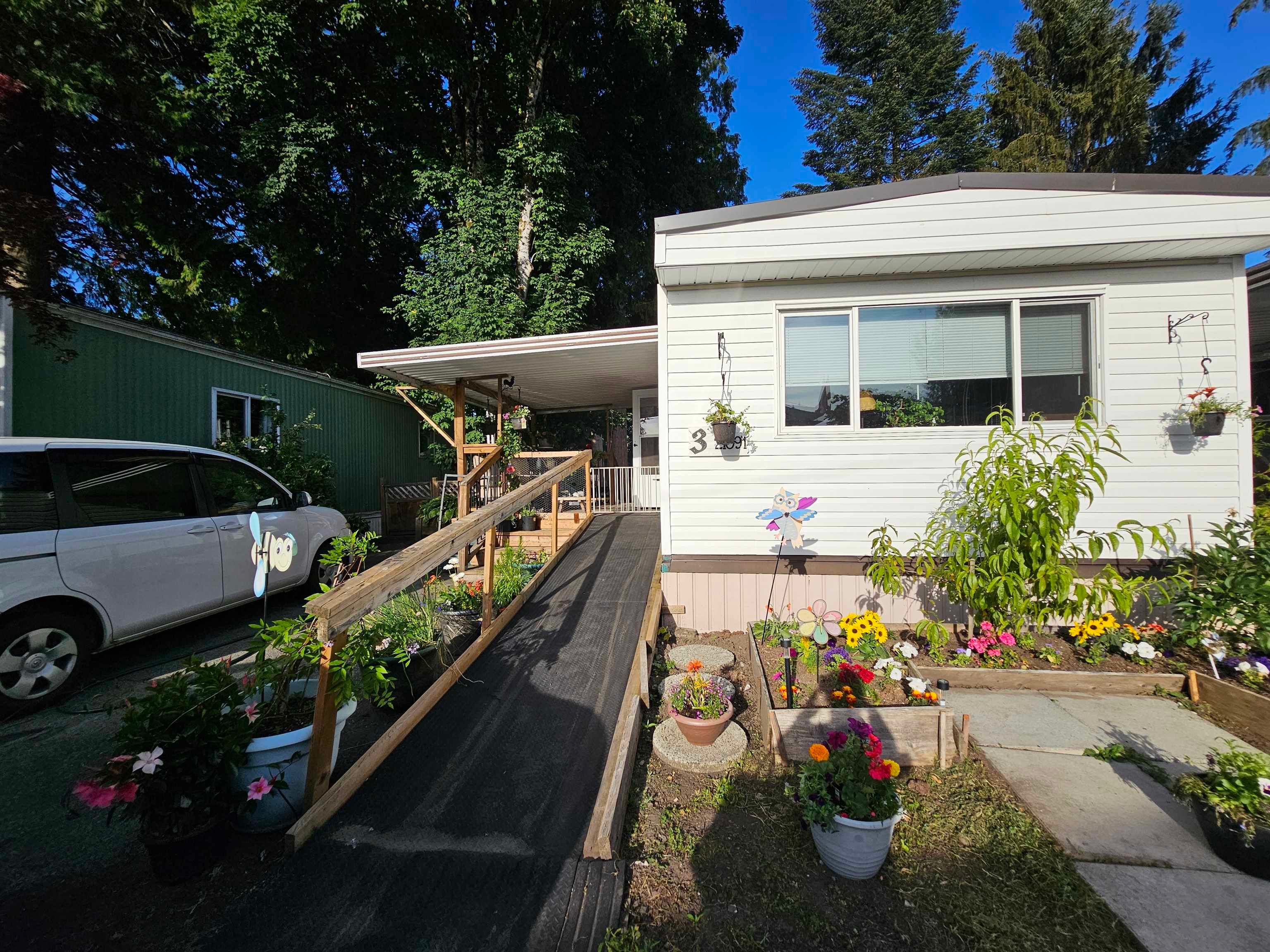 Manufactured Home for sale in Maple Ridge, Maple Ridge, 3 21091 Lougheed Highway, 263085951 | Realtylink.org