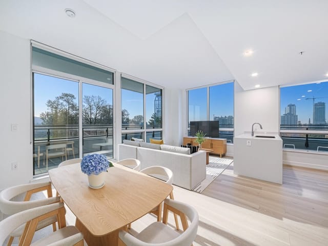 Apartment for sale in Vancouver, Vancouver West, 503 5212 Cambie Street, 263086311 | Realtylink.org