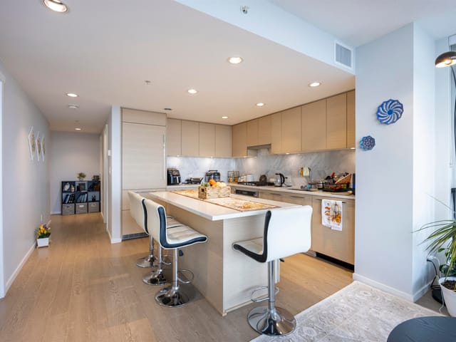 Apartment for sale in Burnaby, Burnaby South, 3006 6700 Dunblane Avenue, 263086313 | Realtylink.org