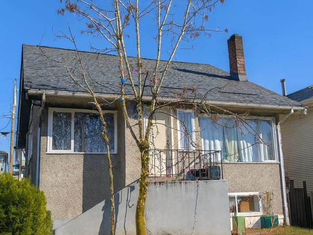 House for sale in Vancouver, Vancouver East, 5735 Earles Street, 263086335 | Realtylink.org