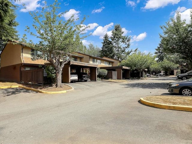 Townhouse for sale in Surrey, Surrey, 252 9452 Prince Charles Boulevard, 263086353 | Realtylink.org