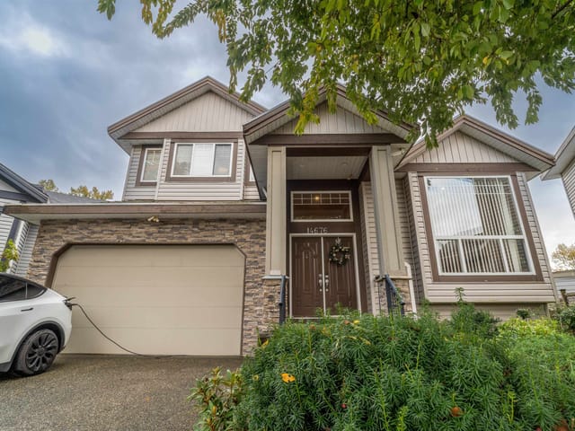 House for sale in Surrey, Surrey, 14676 79 Avenue, 263086512 | Realtylink.org