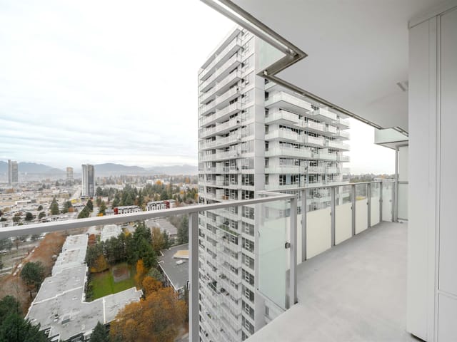 Apartment for sale in Surrey, North Surrey, 2709 13768 100 Avenue, 263086827 | Realtylink.org