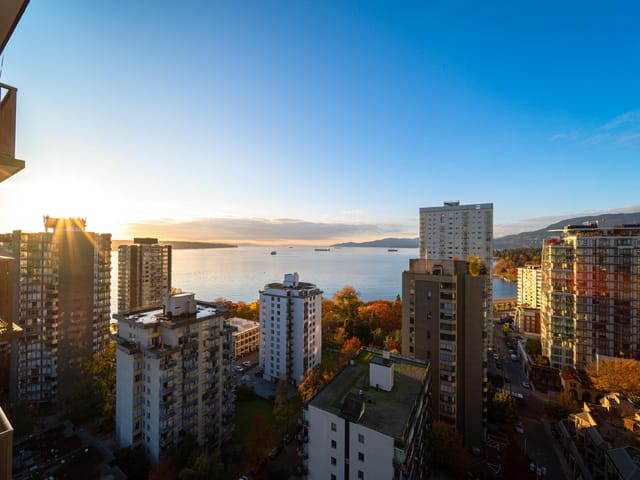 Apartment for sale in Vancouver, Vancouver West, 2004 1251 Cardero Street, 263087191 | Realtylink.org