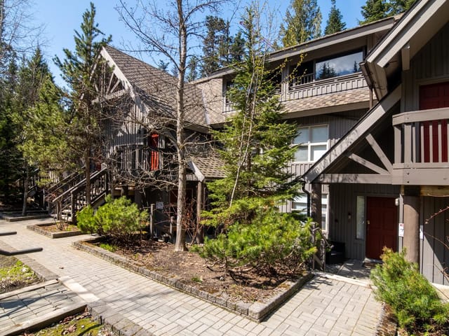 Townhouse for sale in Whistler, Whistler, 13 4890 Painted Cliff Road, 263087268 | Realtylink.org