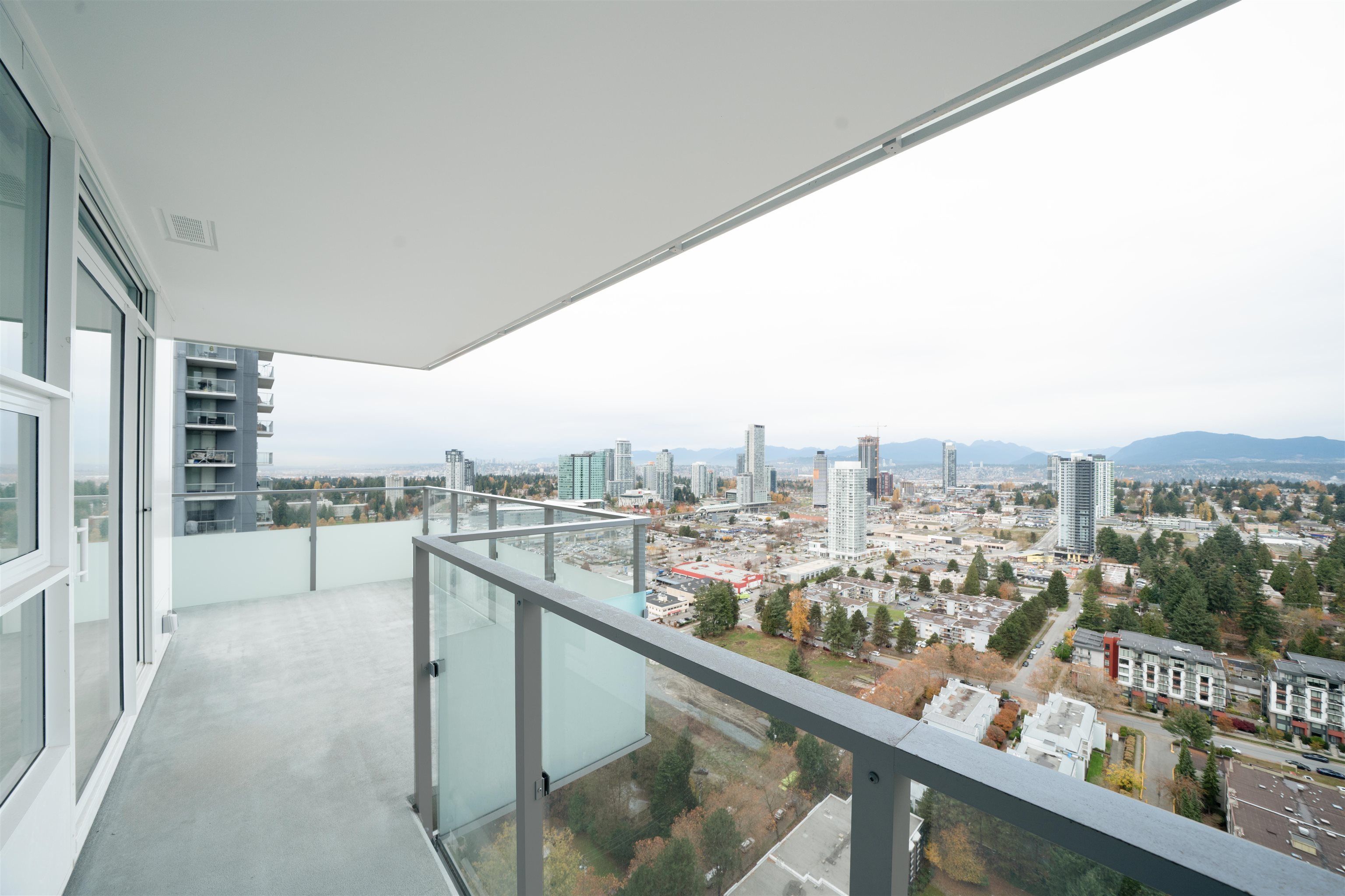 Apartment for sale in Surrey, North Surrey, 3307 13778 100 Avenue, 263087279 | Realtylink.org