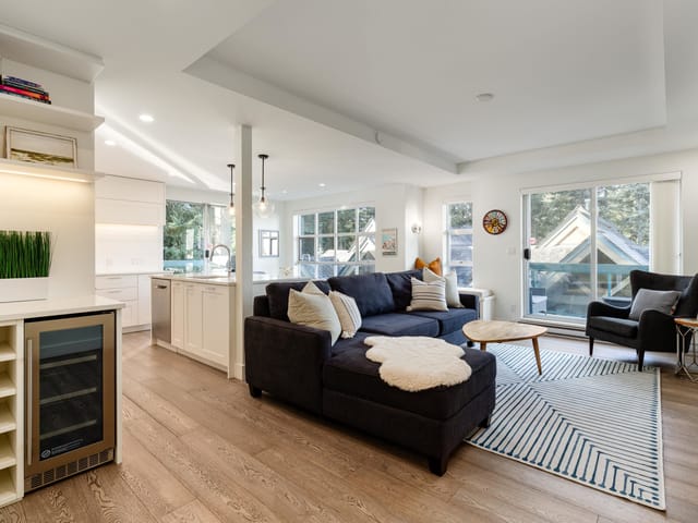 Townhouse for sale in Whistler, Whistler, 209 4865 Painted Cliff Road, 263087298 | Realtylink.org