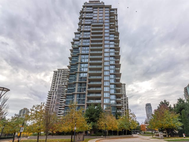 Apartment for sale in Burnaby, Burnaby North, 2302 2077 Rosser Avenue, 263088288 | Realtylink.org