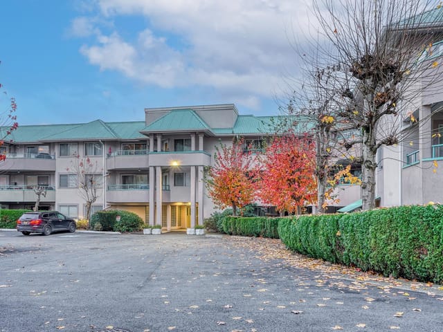 Apartment for sale in Abbotsford, Abbotsford, 316 33175 Old Yale Road, 263088776 | Realtylink.org