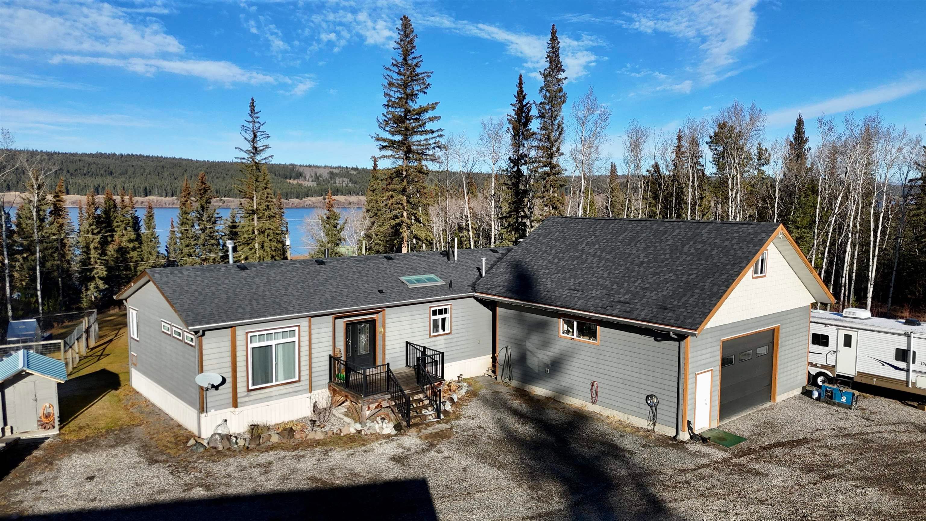 Manufactured Home for sale in Horse Lake, 100 Mile House, 6482 Watson Road, 263089344 | Realtylink.org