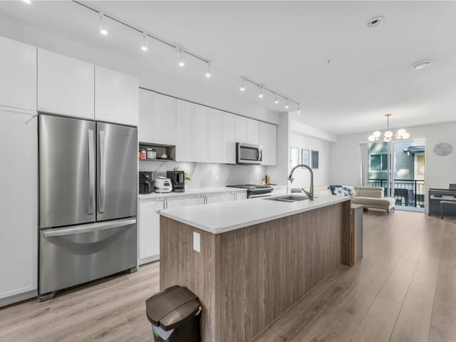 Townhouse for sale in Surrey, Surrey, 134 9718 161a Street, 263089688 | Realtylink.org