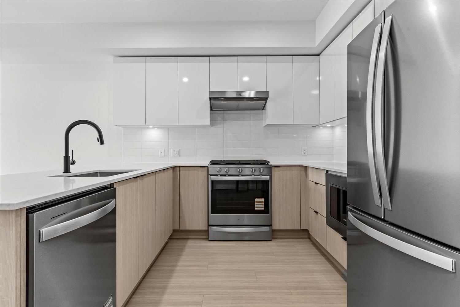 Apartment for sale in Port Coquitlam, Port Coquitlam, 207 2277 Hawthorne Avenue, 263090013 | Realtylink.org