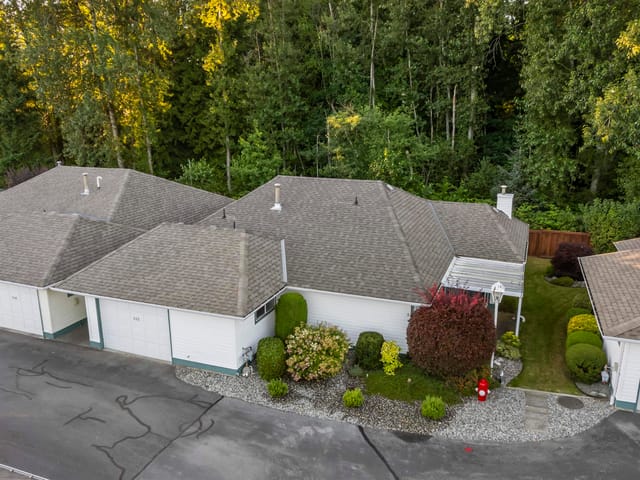 Townhouse for sale in Surrey, North Surrey, 115 10172 141 Street, 263090353 | Realtylink.org