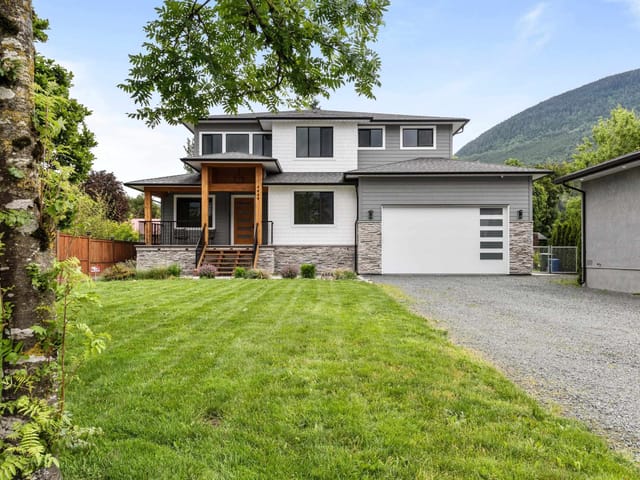 House for sale in Yarrow, Yarrow, 4464 Community Street, 263090415 | Realtylink.org