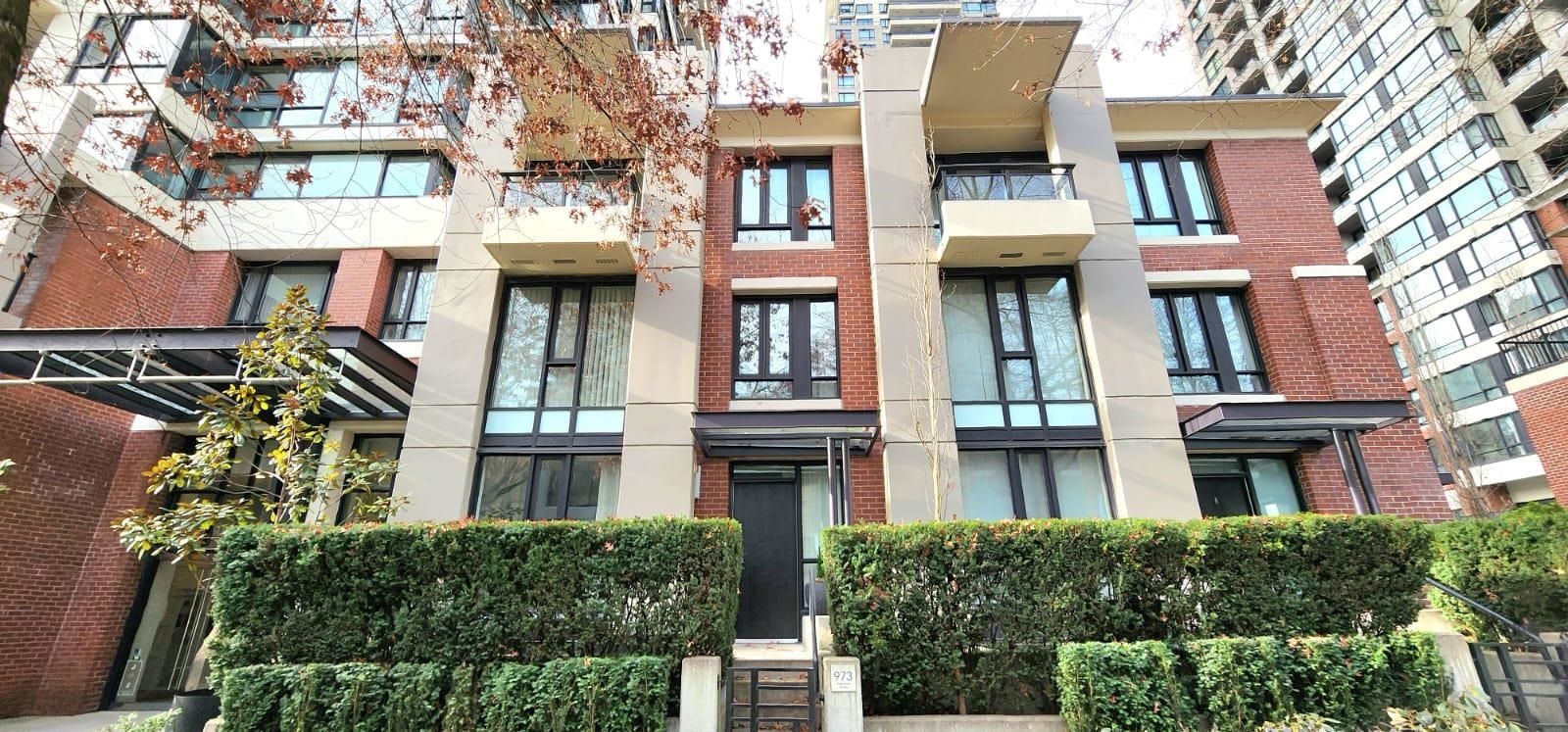 Townhouse for rent in Vancouver, Vancouver West, 973 Mainland Street, 263090419 | Realtylink.org