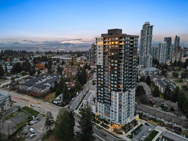 Apartment for sale in Surrey, North Surrey, 206 13359 Old Yale Road, 263090693 | Realtylink.org