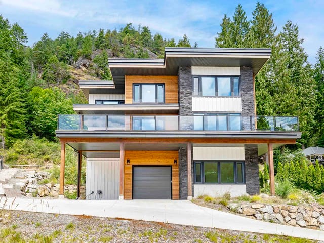 House for sale in Gibsons, Sunshine Coast, 971 Marine Drive, 263090935 | Realtylink.org