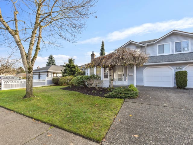 Townhouse for sale in Surrey, South Surrey White Rock, 18 14316 19a Avenue, 263090943 | Realtylink.org